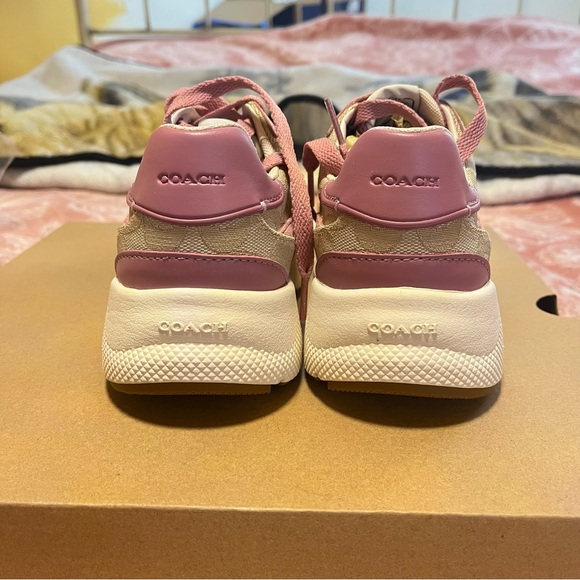 Coach Women's Tech Runner - Picture 6 of 9